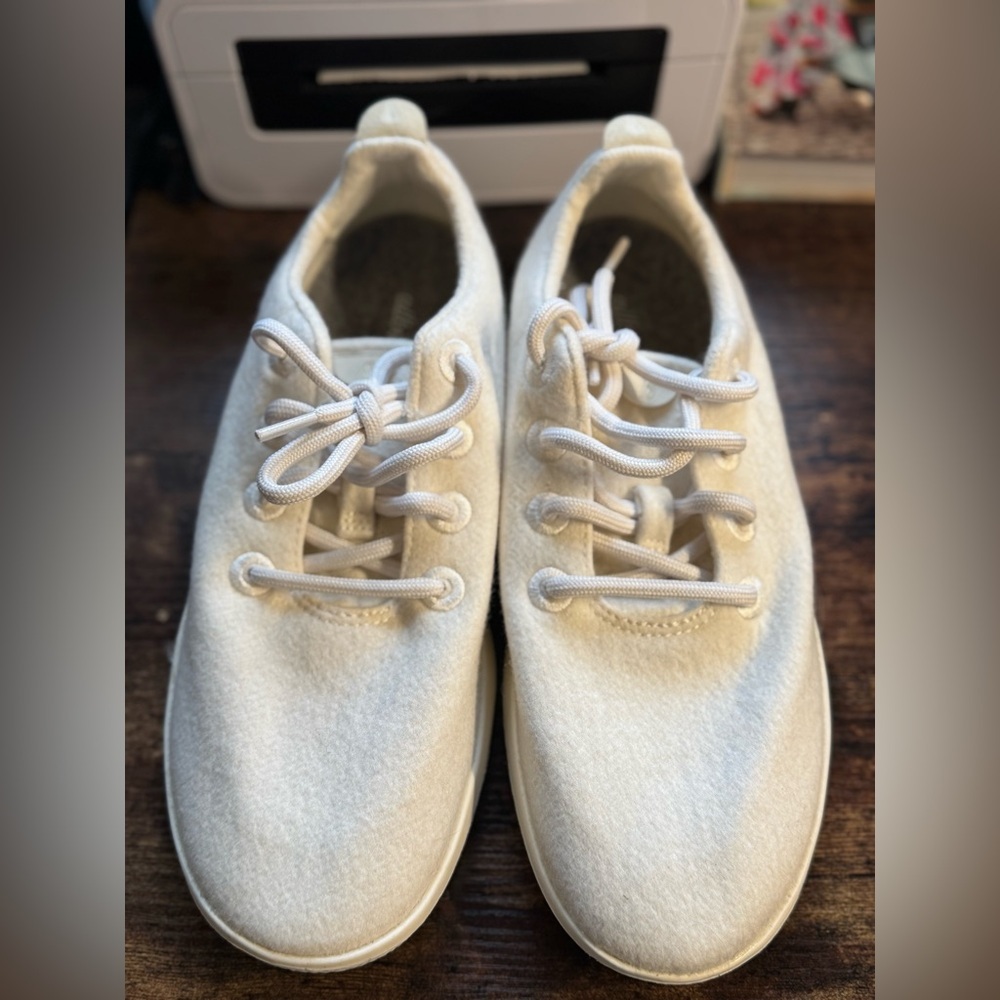 Allbirds Women's Wool Runner in Natural White - Size 9 - Picture 9 of 11
